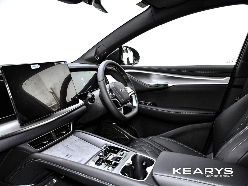 2026 BYD Sealion 7 - image 9