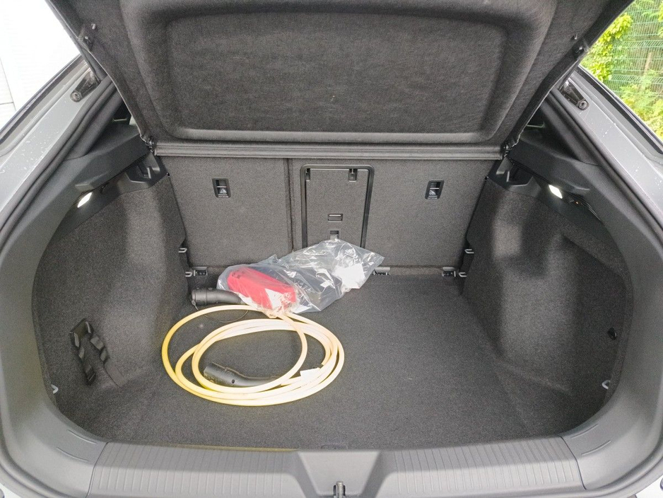 2025 Volkswagen ID.5 - image 14