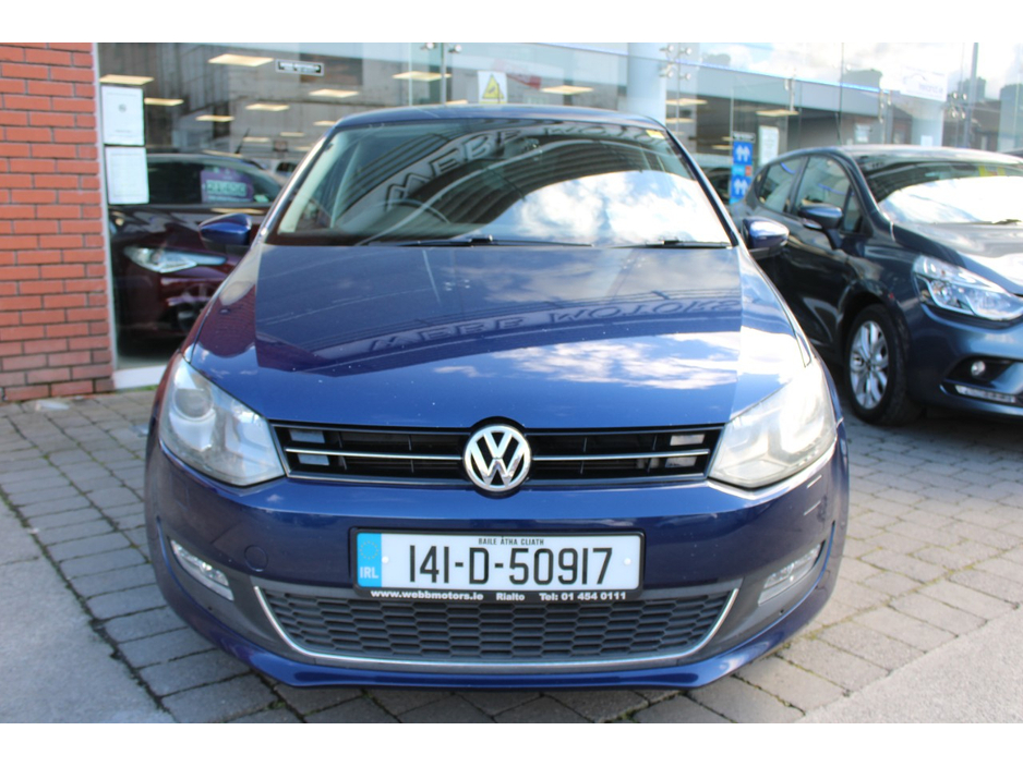 2014 Volkswagen Polo - image 2