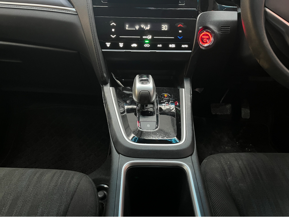 2022 Honda Shuttle €17950 2022 HONDA SHUTTLE HYBRID SENSING 1.5 AUTOMATIC / CRUISE CONTROL / REVERSE CAMERA AND MORE €17,950