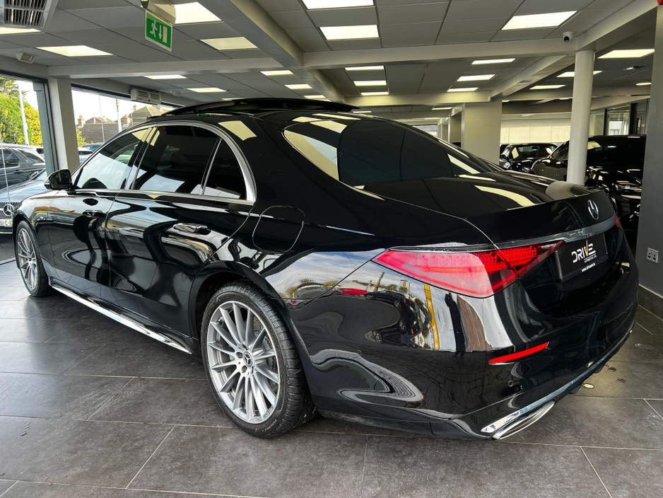 2025 Mercedes-Benz S Class - image 7