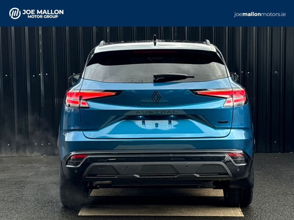 2026 Renault Austral techno esprit Alpine E-Tech 200 Auto €48,820