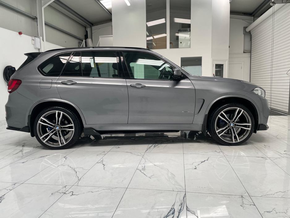 2017 BMW X5 - image 2