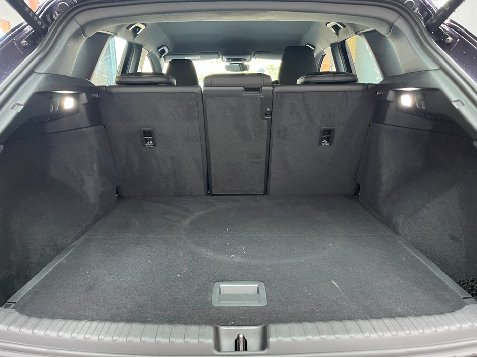 2022 Audi Q4 e-tron - image 8