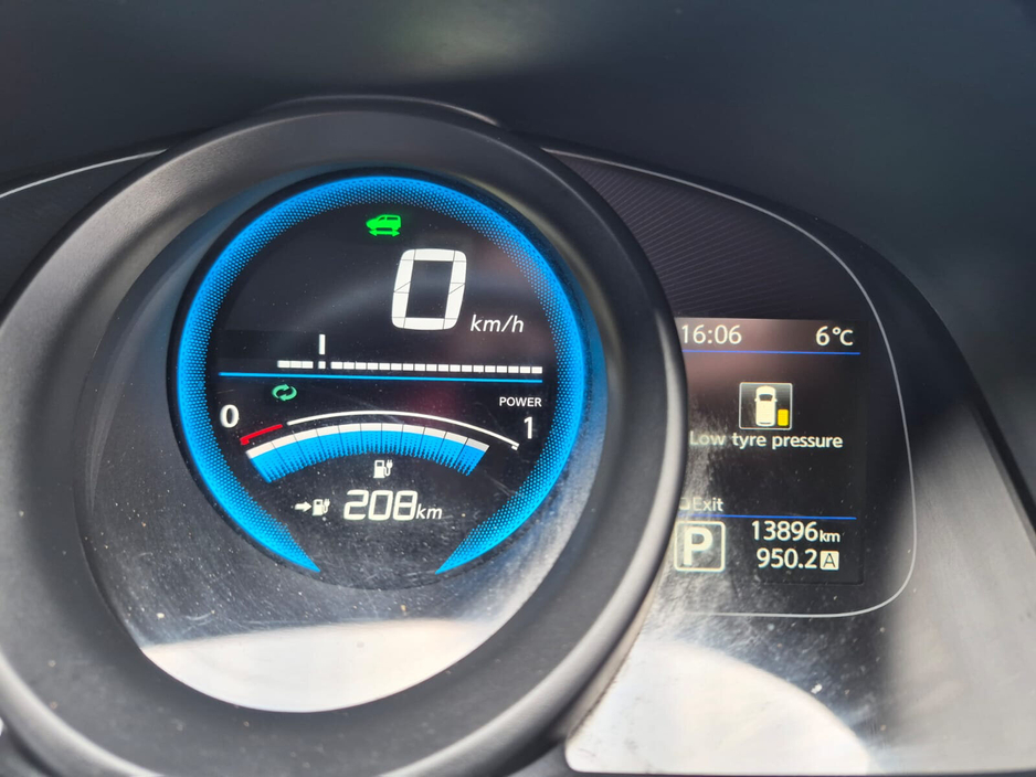 2021 Nissan NV200 - image 15