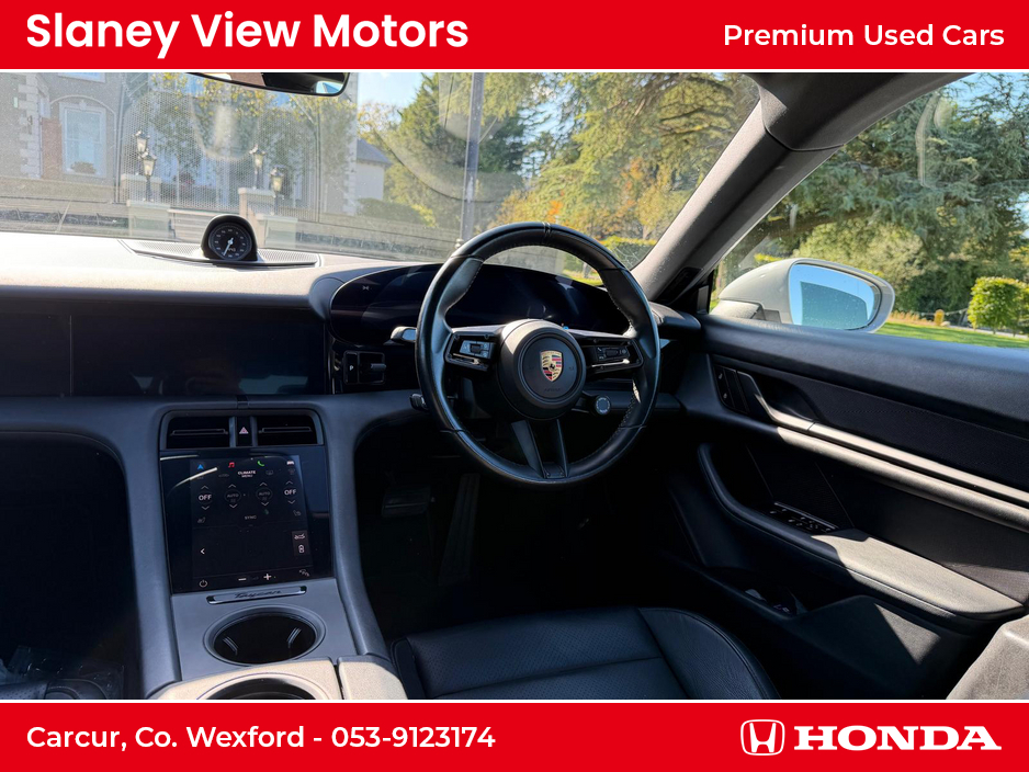 2022 Porsche Taycan - image 12