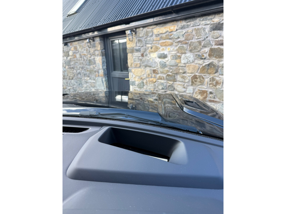 2026 Land Rover Defender - image 29