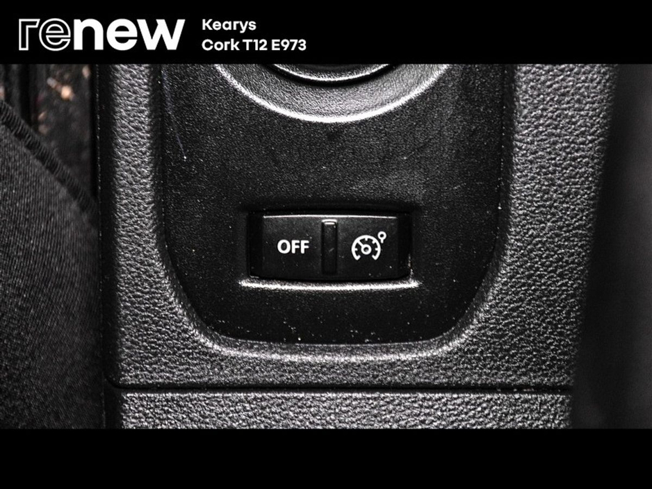 2021 Dacia Duster - image 16