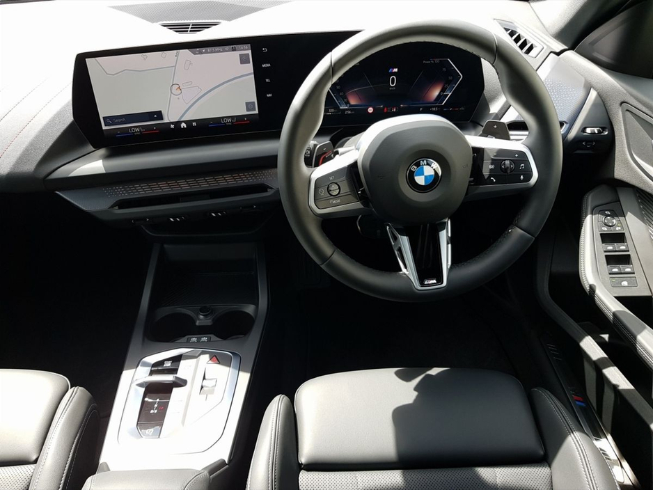 2025 BMW 2 Series - image 5