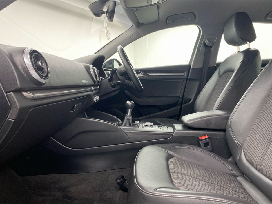 2019 Audi A3 - image 4