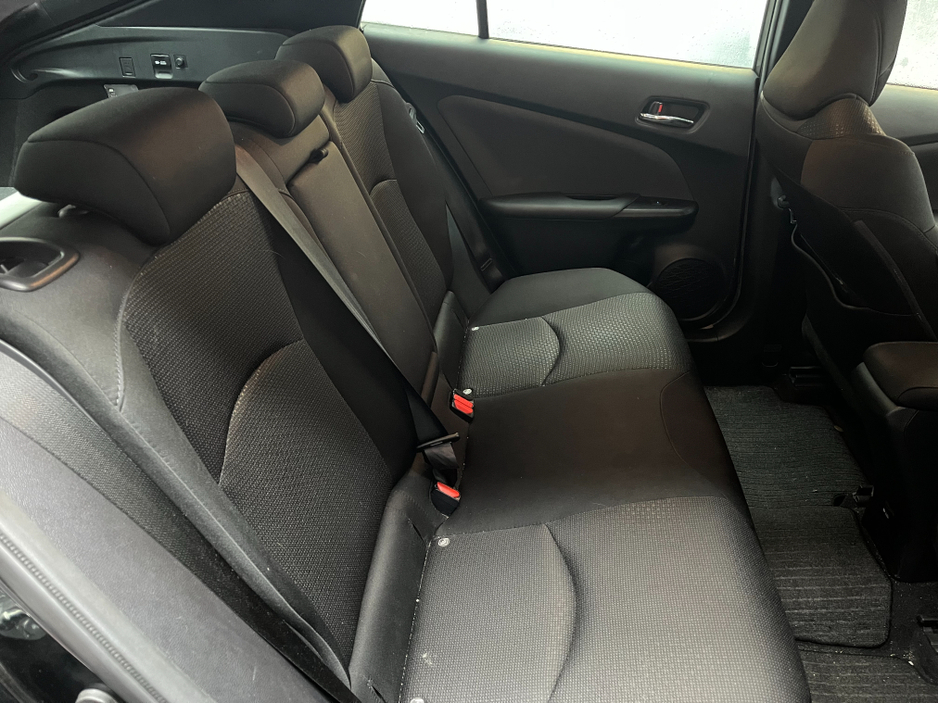 2022 Toyota Prius €21950 2022 TOYOTA PRIUS S 1.8 AUTOMATIC / CRUISE CONTROL / REVERSE CAMERA AND MORE €21,950