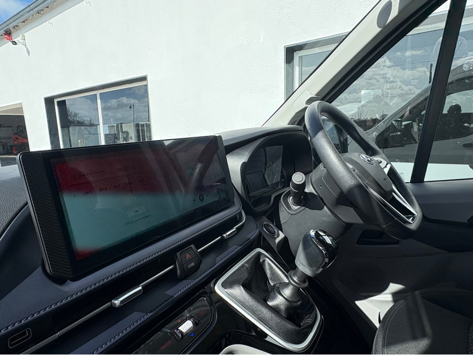 2026 Maxus Deliver 9 - image 12