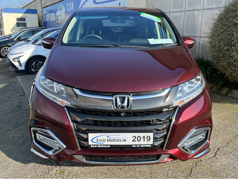 2019 Honda Odyssey - image 2