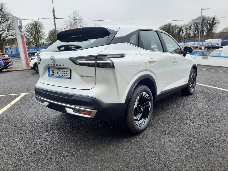 2026 Nissan Qashqai E-POWER SV + WARM PACK