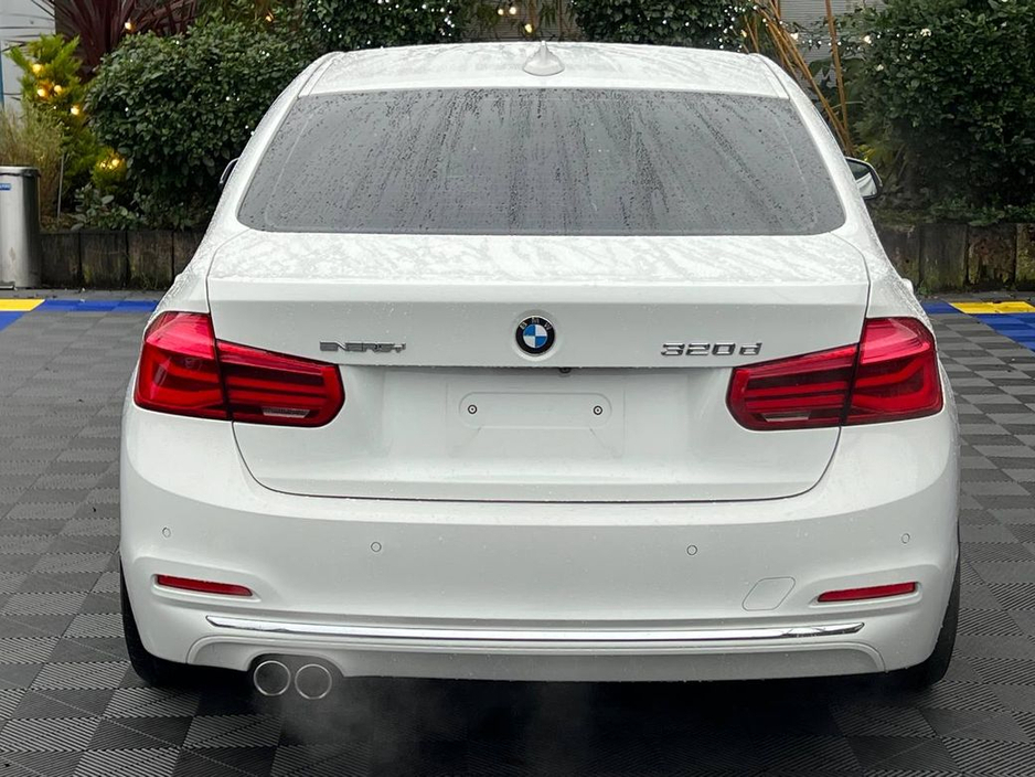 2016 BMW 3 Series 320d LUXURY-LINE // SERVICE HISTORY // LEATHER HEATED POWERED SEATS // REVERSE CAMERA €16,950