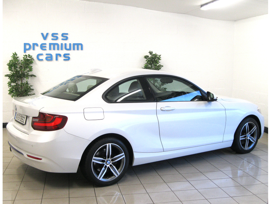 2014 BMW 2 Series - image 8
