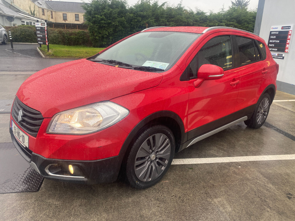 2015 Suzuki SX4 S-Cross - image 4