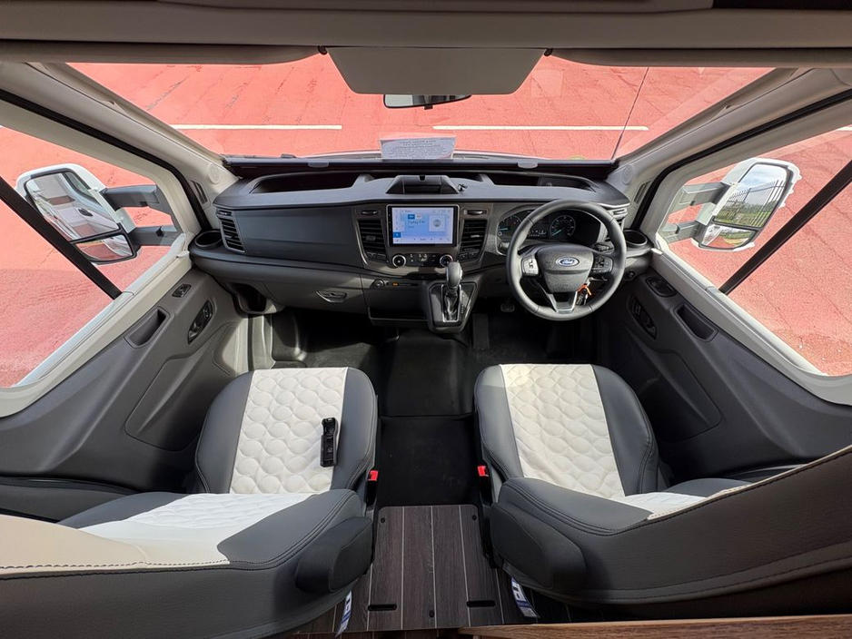 2024 Ford Transit - image 9