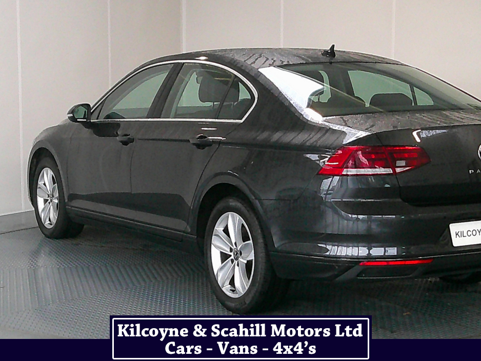 2021 Volkswagen Passat SE NAV TDI S-A DSG