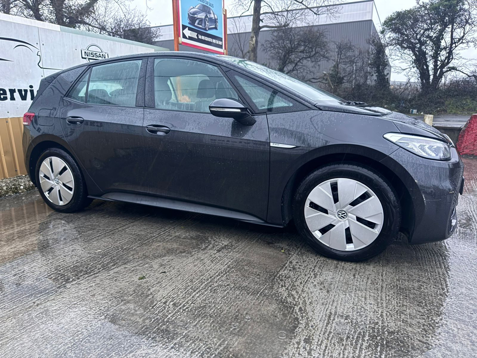 2021 Volkswagen ID.3 PRO 107 KW LIFE 62KWH 145HP 5DR €15,999