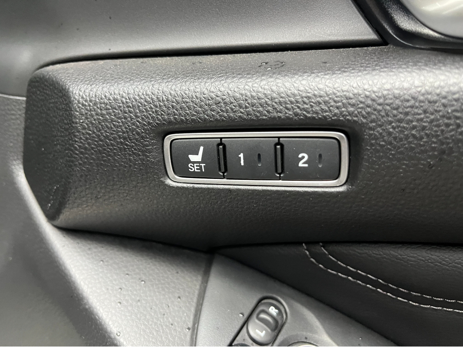 2023 Honda Accord - image 13