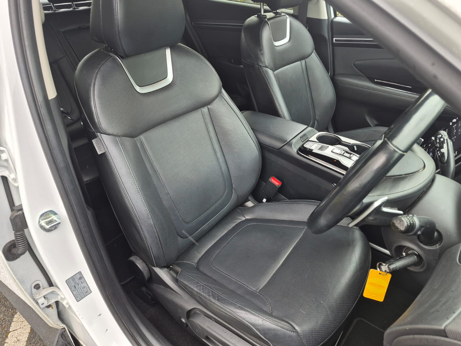 2022 Hyundai Tucson - image 14