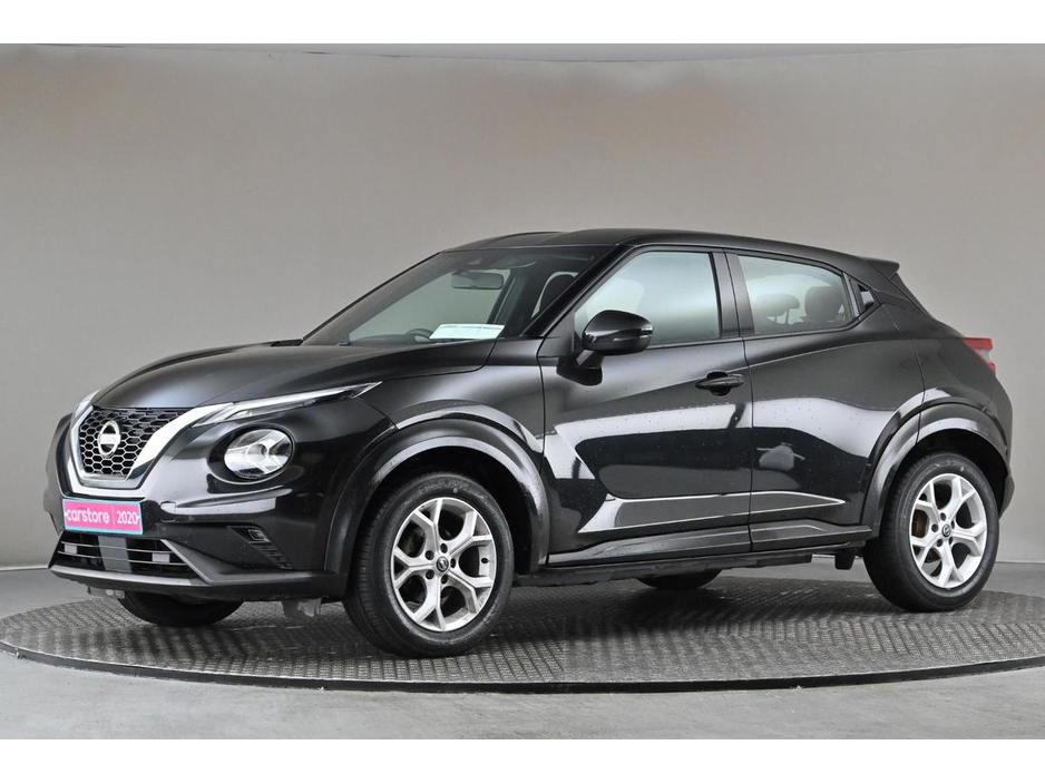 2020 Nissan Juke - image 4