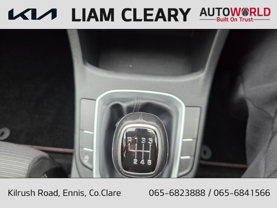 2018 Hyundai i30 - image 17