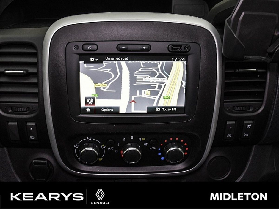 2021 Renault Trafic LL30 ENERGY DCI 145 Sport EX Vat. €21900 inc €17,878