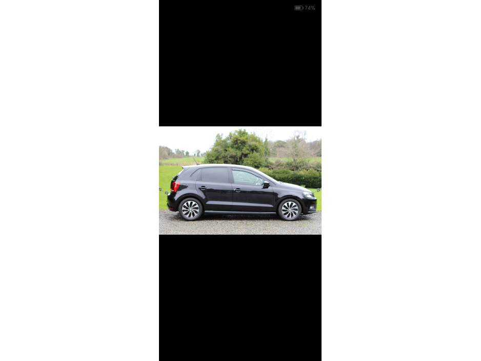 2017 Volkswagen Polo - image 4