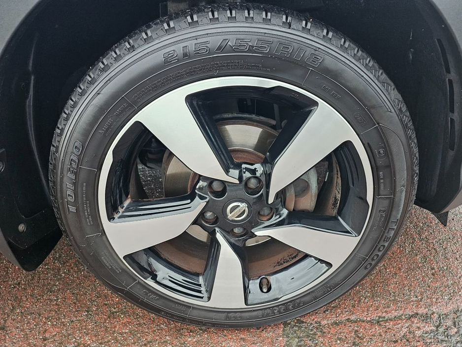 2017 Nissan Qashqai - image 38