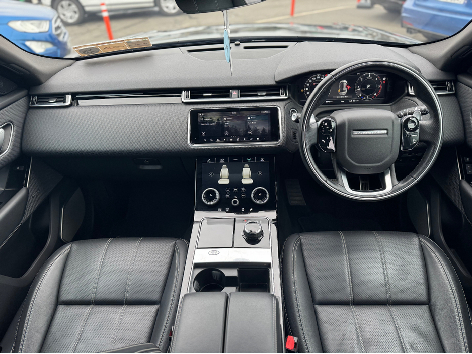 2018 Land Rover Range Rover Velar - image 12