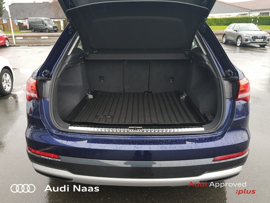 2023 Audi Q3 35 TDI 150HP S Tronic SE €38,950