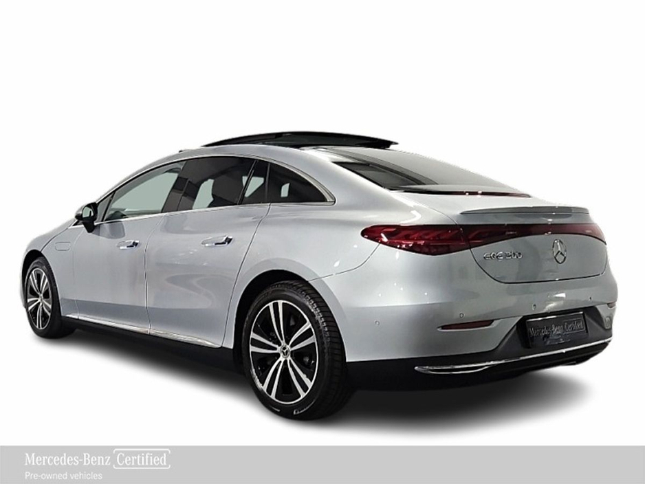 2024 Mercedes-Benz EQE - image 3