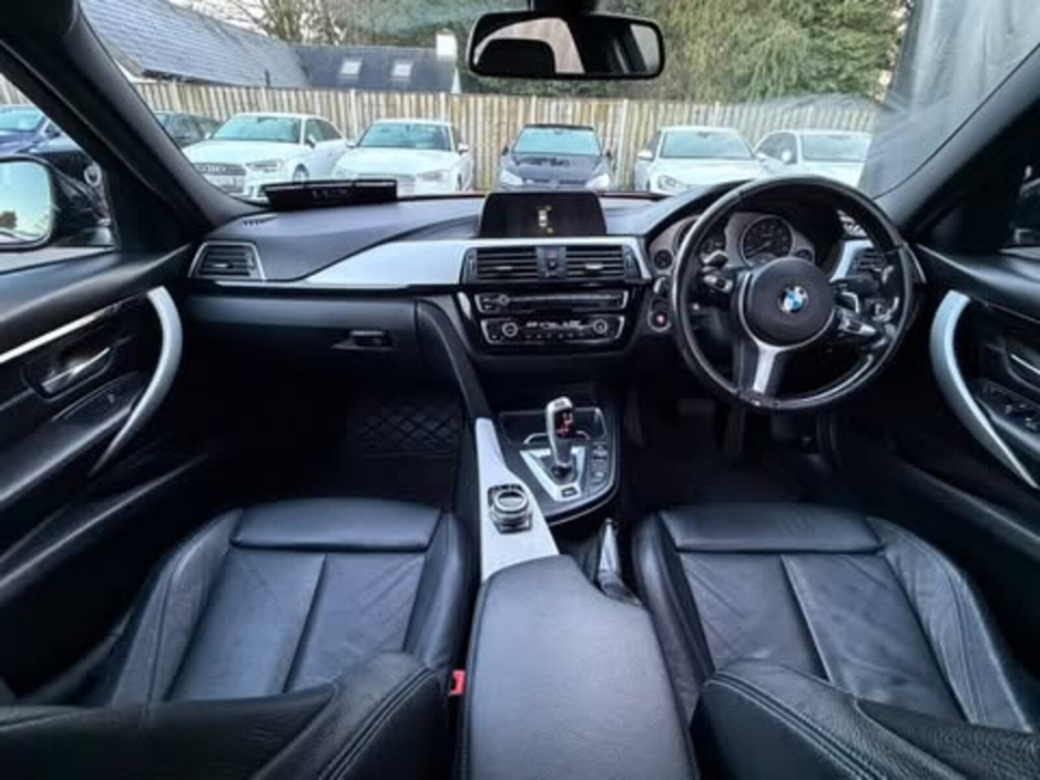 2018 BMW 3 Series 330e M Sport €18,950