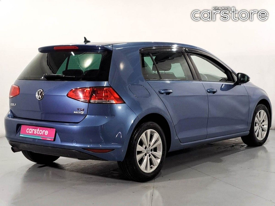 2016 Volkswagen Golf - image 3