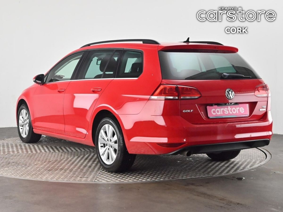2014 Volkswagen Golf - image 3
