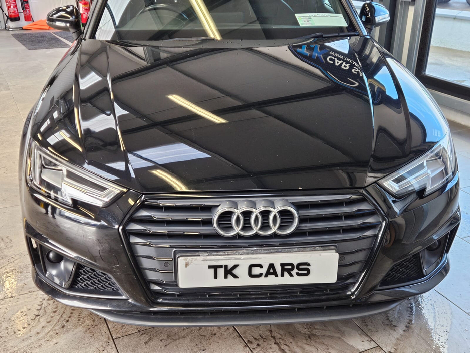 2019 Audi A4 - image 6