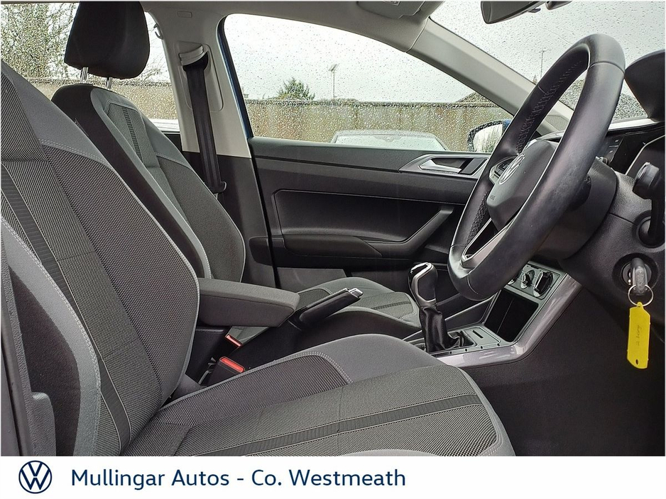 2023 Volkswagen Polo - image 22