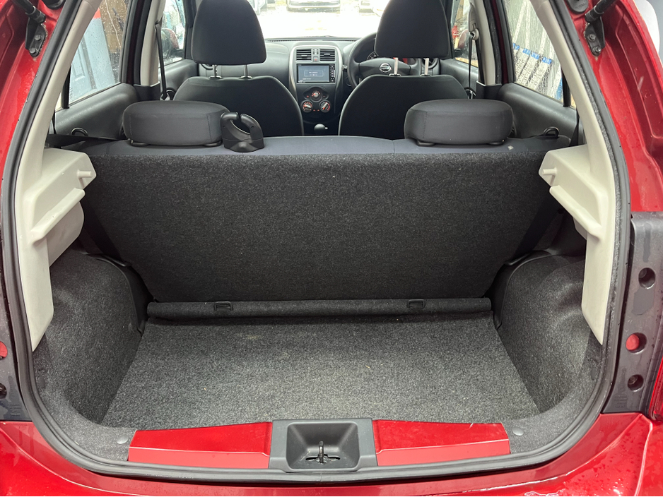 2019 Nissan March - image 7