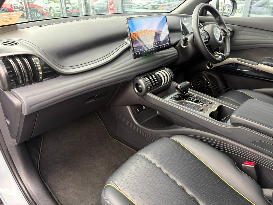 2025 BYD ATTO 3 - image 6