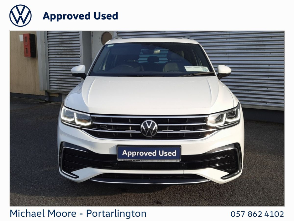 2023 Volkswagen Tiguan - image 12