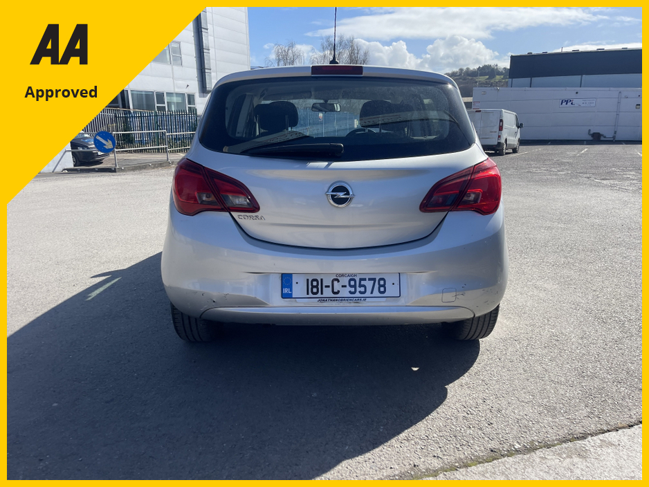 2018 Opel Corsa - image 9
