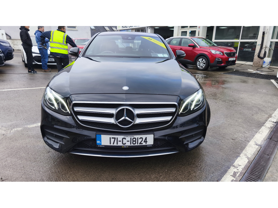 2017 Mercedes-Benz E Class - image 3