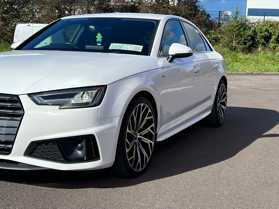 2019 Audi A4 - image 16