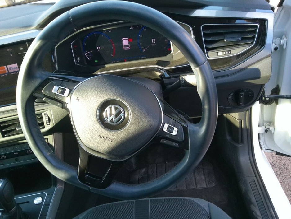 2019 Volkswagen Polo - image 11