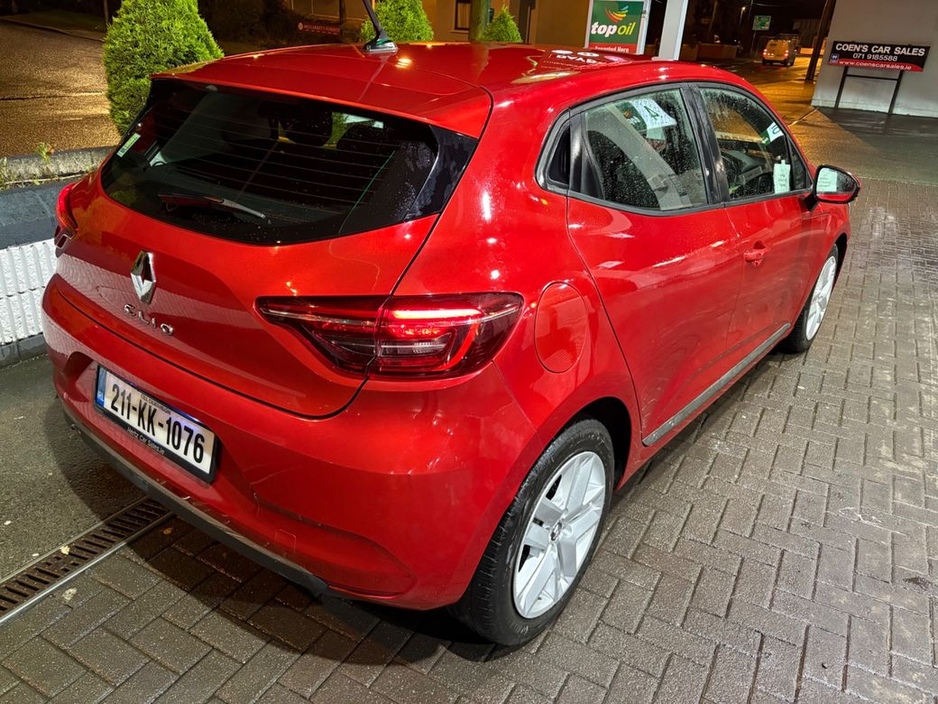 2021 Renault Clio 1.0 100 Dynamique TCE €14,990