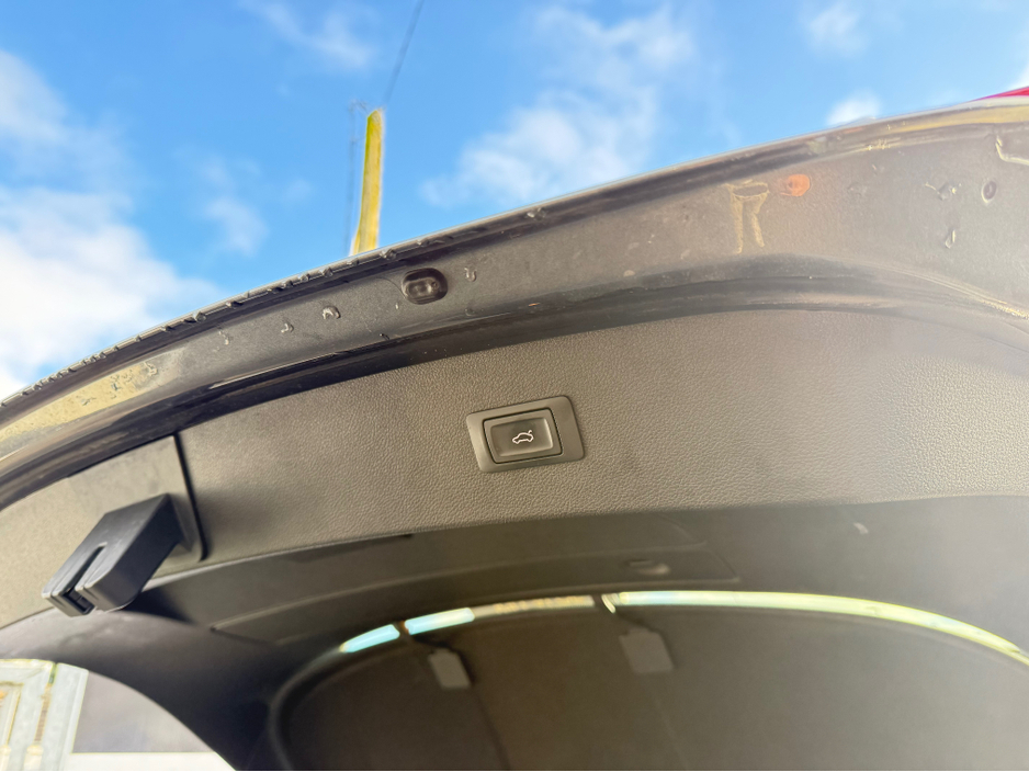 2016 Audi A7 3.0 TDI 272 QUATTRO S-TRONIC BLACK EDITION €21,950