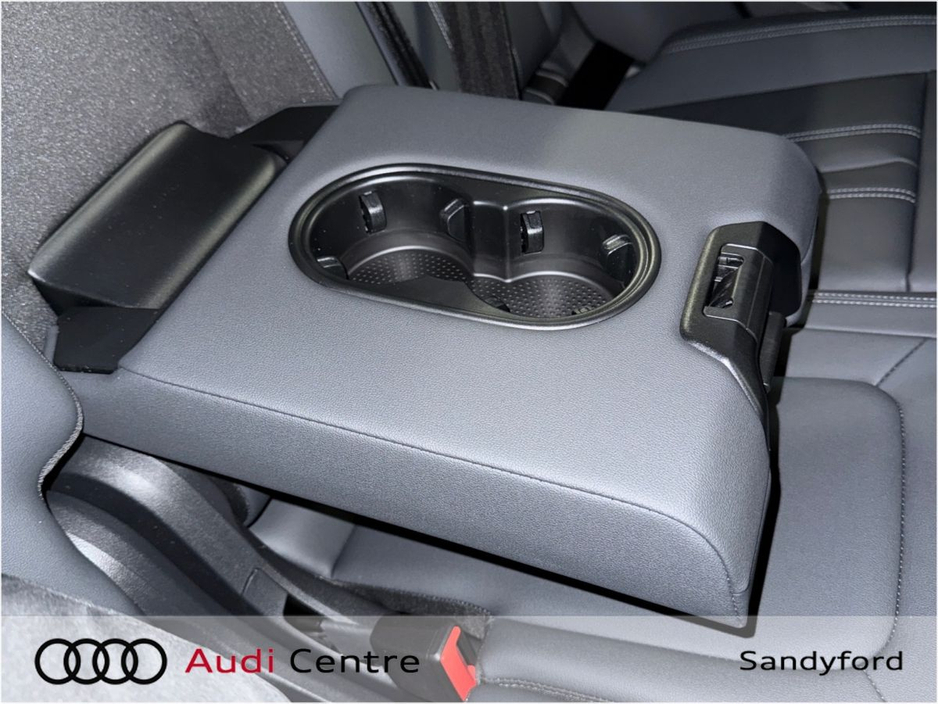 2026 Audi Q5 SUV SE e-hybrid quattro 220 kW S tronic €71,472