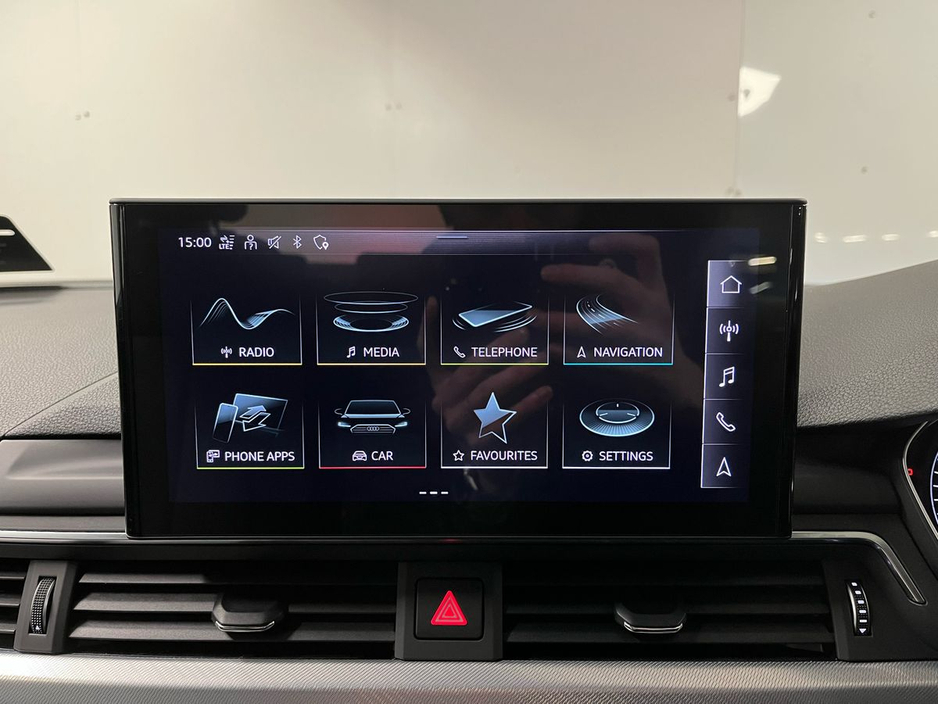 2023 Audi A4 SE 35TDI 163HP - Reversing Camera - Climate Control - Heated Seats - Cruise Control - Auto/Lights/Wipers - Apple CarPlay/Android Auto €37,950